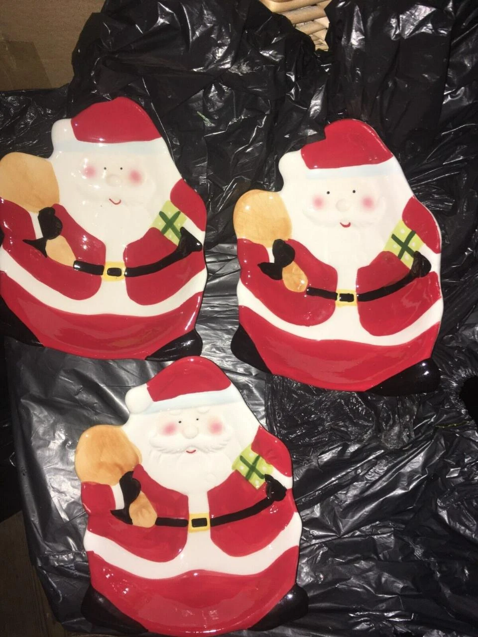 Lot de 3 grandes assiettes de noel - neufs